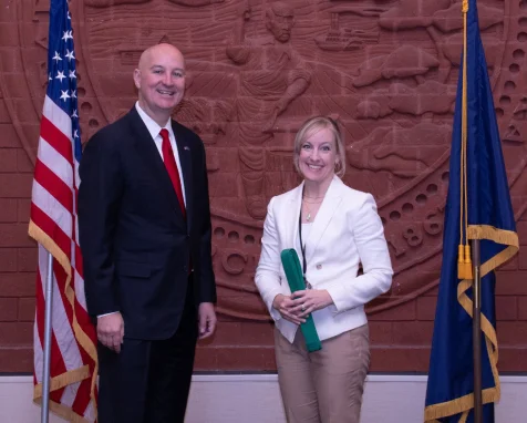 oversee-operations-image